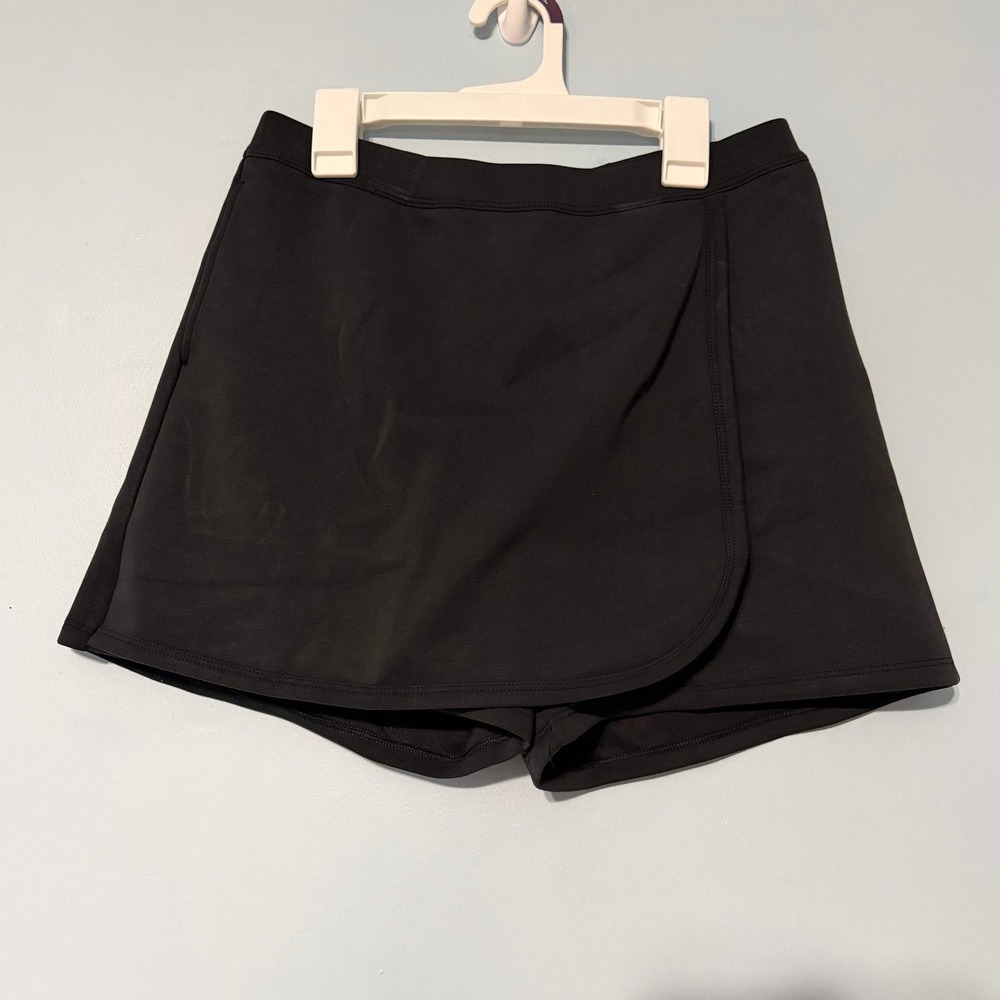 All in Motion Girls Airy Sleek Skort Black XL 14 Mid Rise Active Wrap Skirt 2343